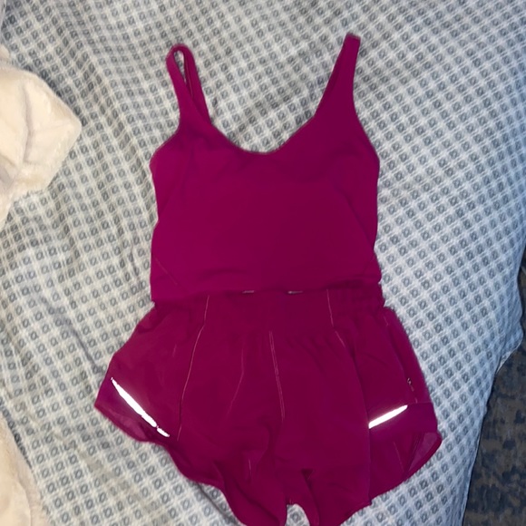Lululemon set ( RIPPEN RASPBERRY)⚠️ - Picture 1 of 1
